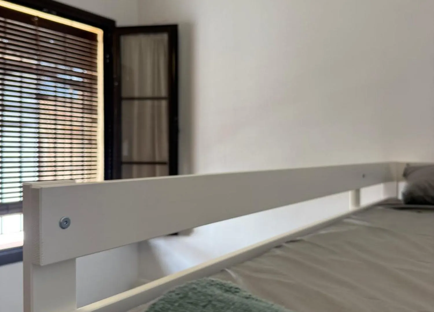 Habitacion Triple Con Bano Compartido Sevilla Deluxe Los Rosales
